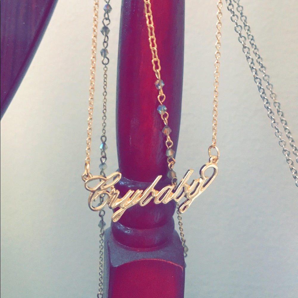 Crybaby gold necklace